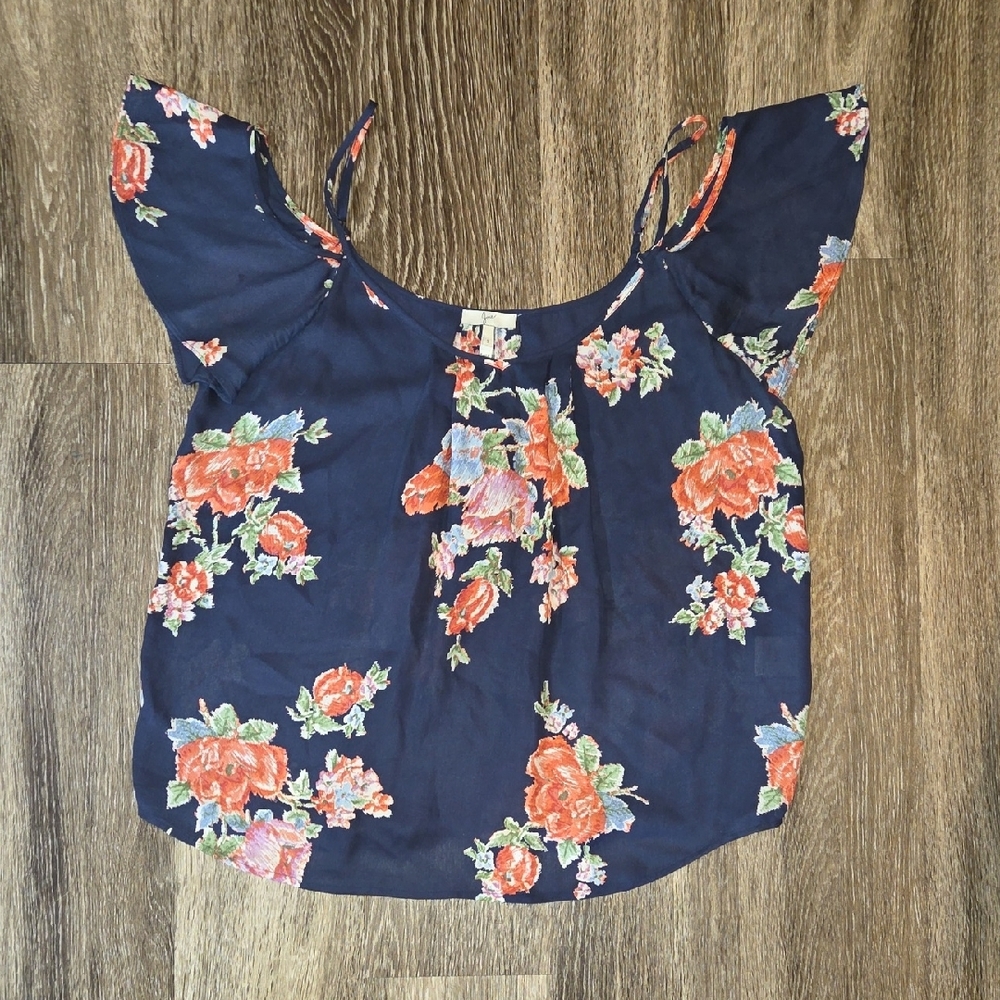 🌸 Joie Silk Top – Size Small - Picture 3 of 5